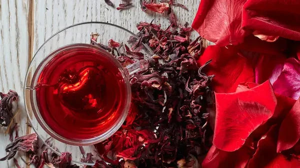 Was ist Hibiskusextrakt und wie kann man ihn in Erfrischungsgetränken verwenden?