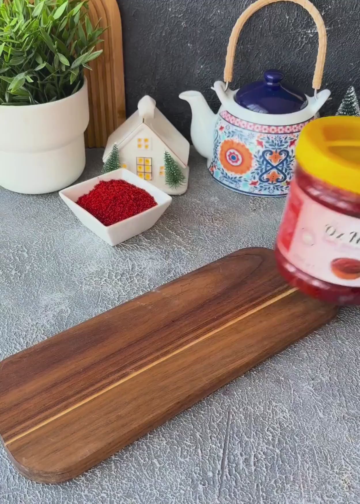 Video laden: Paprikamark aus Antep