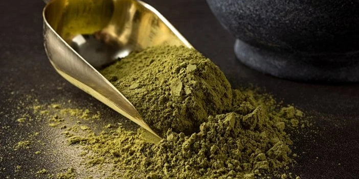 Was ist Henna? Woraus wird Henna hergestellt?
