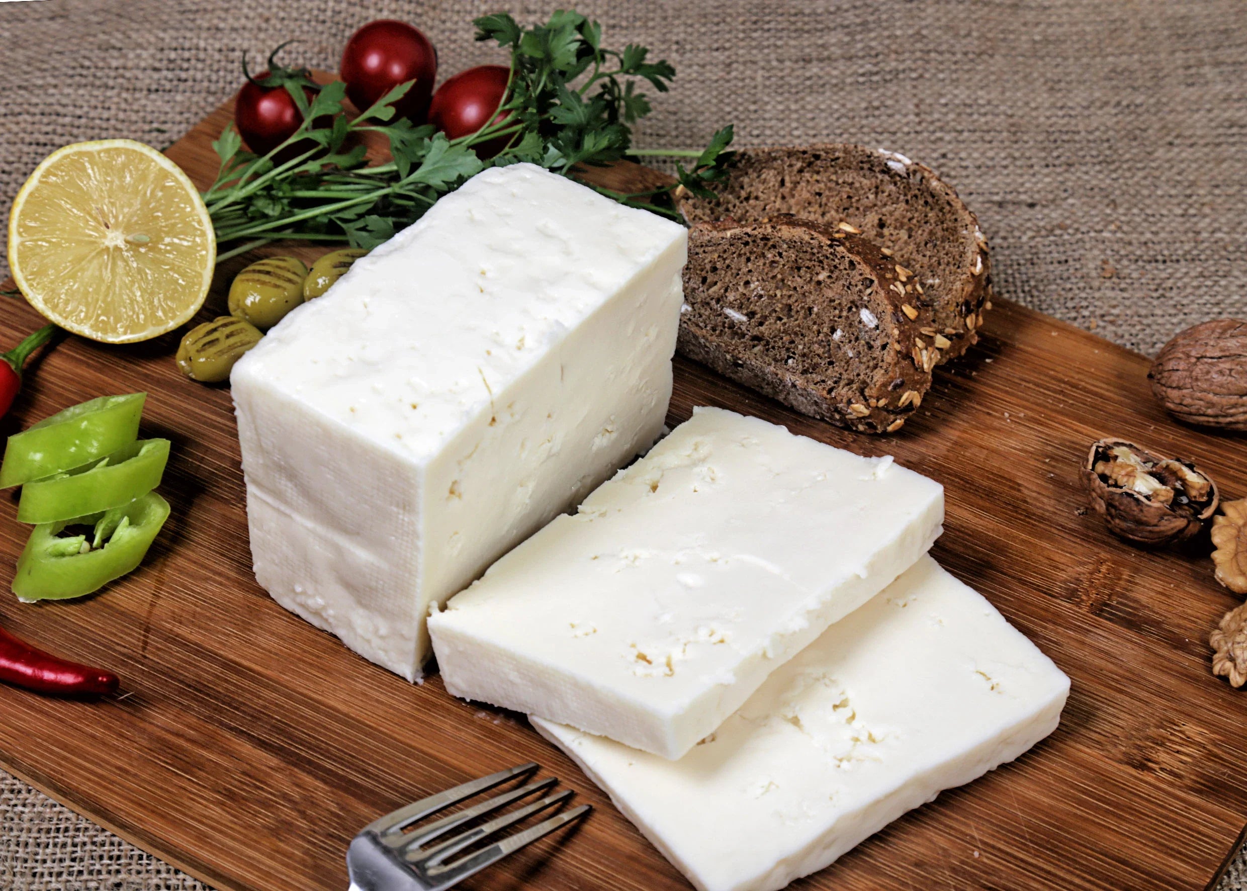 Wie Wird Käse Hergestellt? Was Wird Der Milch Zur Käseherstellung Zugesetzt?