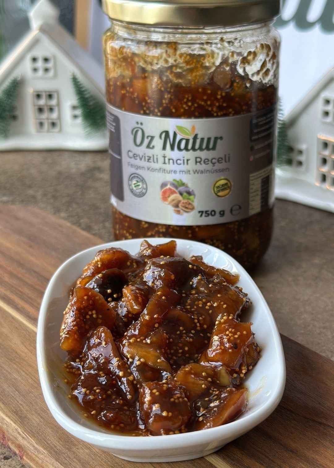 Getrocknete Feigen Konfitüre mit Walnüssen (Nachtisch)