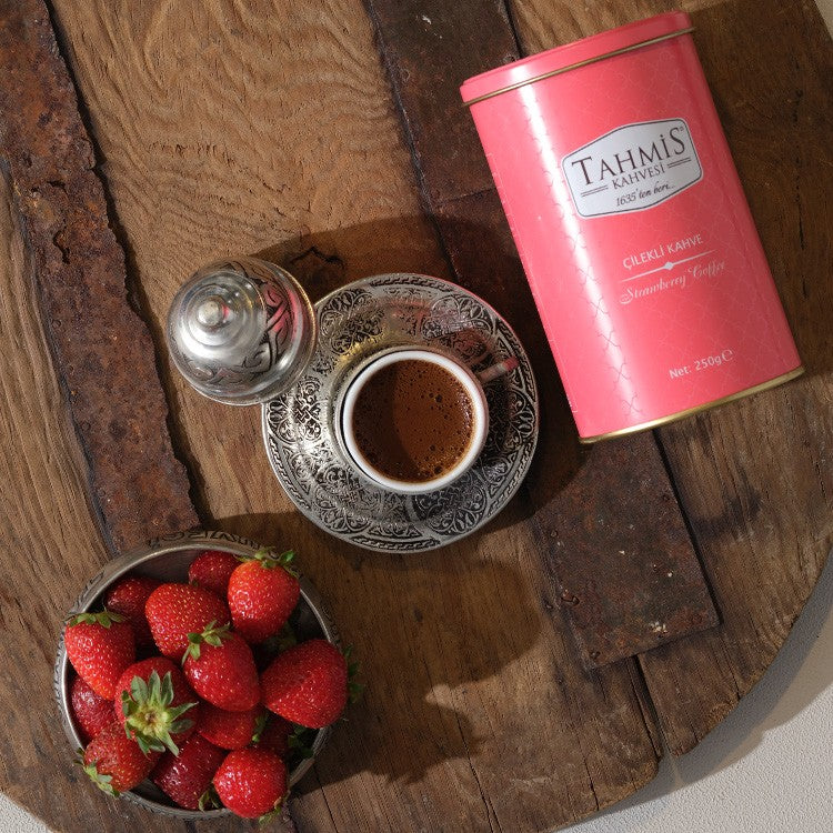 Tahmis Türkischer Kaffee mit Erdbeer Geschmack 250g